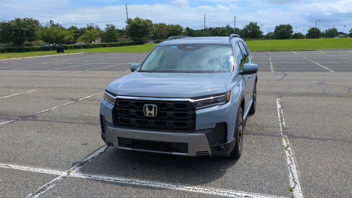 Ranking the best three-row midsize SUVs I've tested in 2026