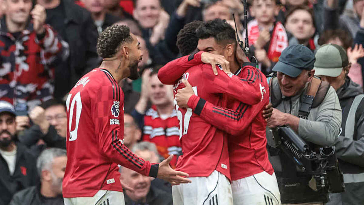  Man Utd need to spend this summer. | Mark Cosgrove/News Images/NurPhoto/Getty Images 