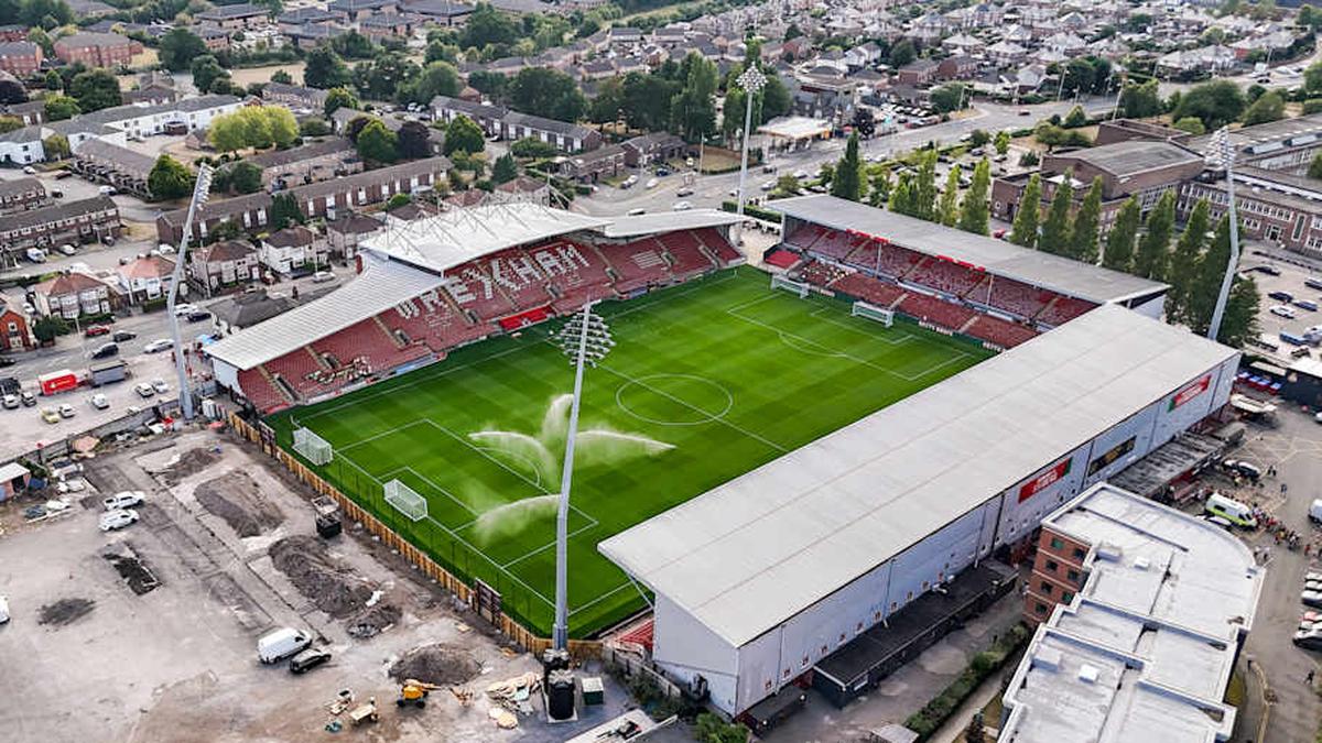 The Racecourse Ground has gotten a makeover. | Getty/Robbie Jay Barratt 