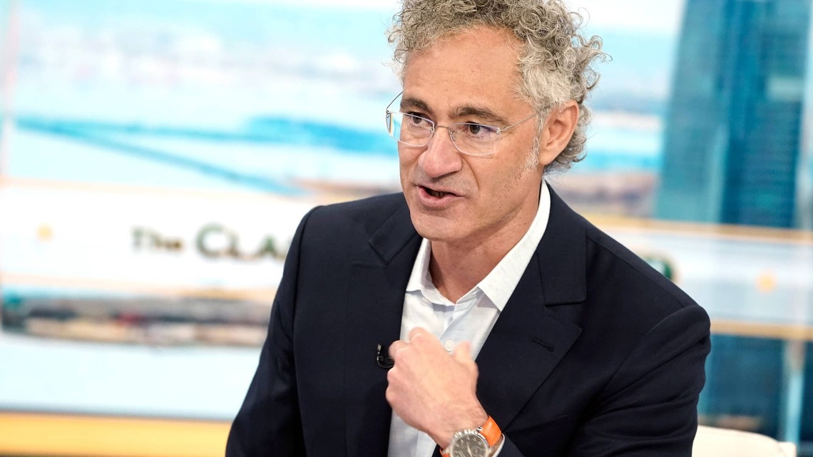 Palantir's latest AI move reveals a much bigger ambition