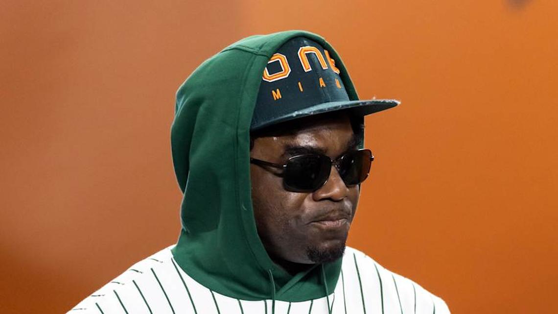  Jan 19, 2026; Miami Gardens, FL, USA; Miami Hurricanes former player Edgerrin James against the Indiana Hoosiers during the College Football Playoff National Championship game at Hard Rock Stadium. Mandatory Credit: Mark J. Rebilas-Imagn Images | Mark J. Rebilas-Imagn Images 