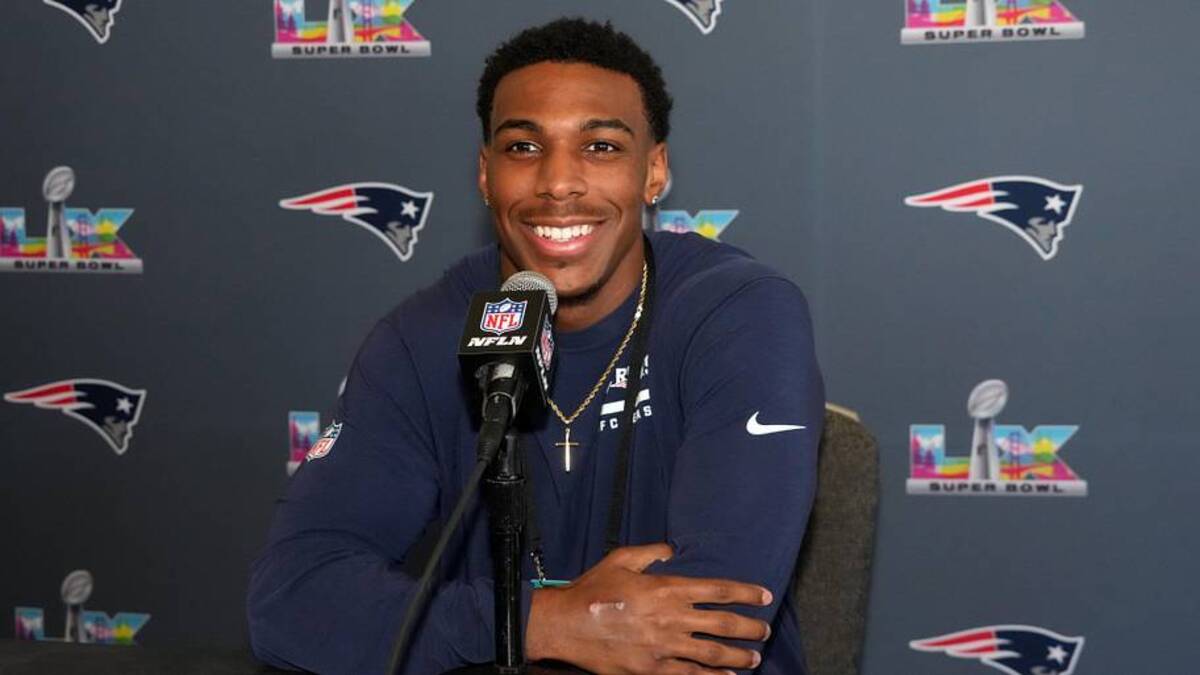  Feb 3, 2026; Santa Clara, CA, USA; New England Patriots safety Craig Woodson speaks to the media during Super Bowl LX press conference at Santa Clara Marriott. Mandatory Credit: Kirby Lee-Imagn Images | Kirby Lee-Imagn Images 