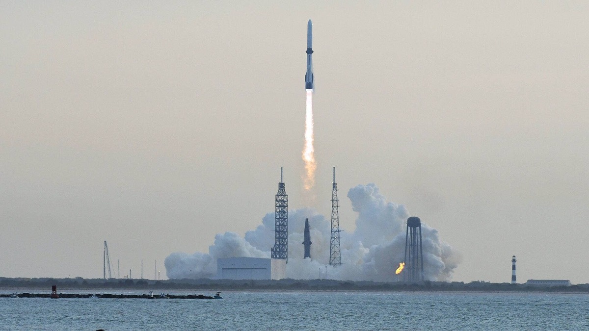  AST SpaceMobile full-year 2026 revenue guidance was reaffirmed at $150 million to $200 million, driven primarily by mobile network partners and the U.S. government. 