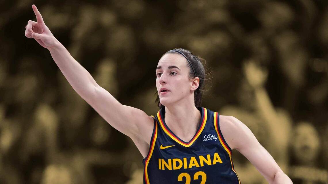 "I'm taking this over" - Caitlin Clark's AAU coach recalls her guaranteeing a win down 13 with a minute left 