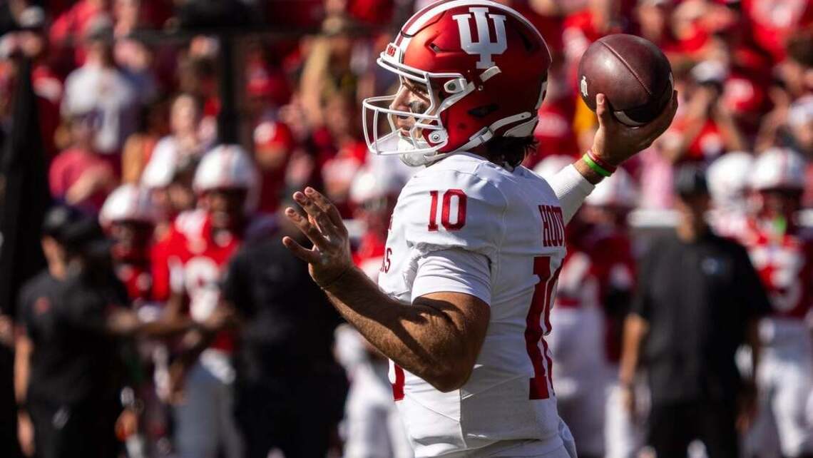 No. 7 Indiana overcomes rare deficit to slip past Nebraska 20-17
