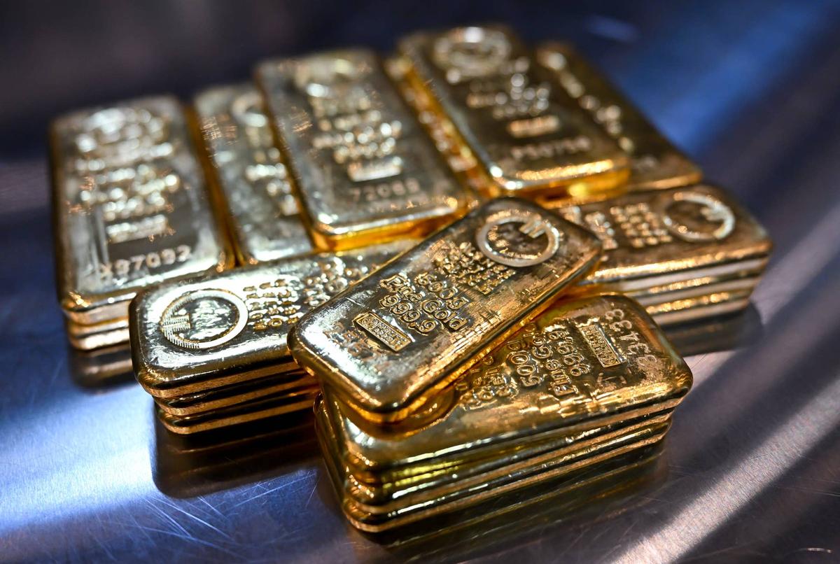  Goldman Sachs discovered its gold demand model had a major flaw and the correction changes the entire picture for prices in 2026 Hoppe/Getty Images