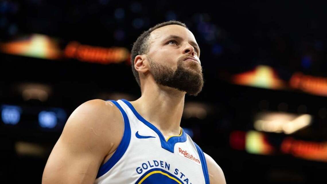 GM: Stephen Curry 'wants to finish his career as a Warrior' 
