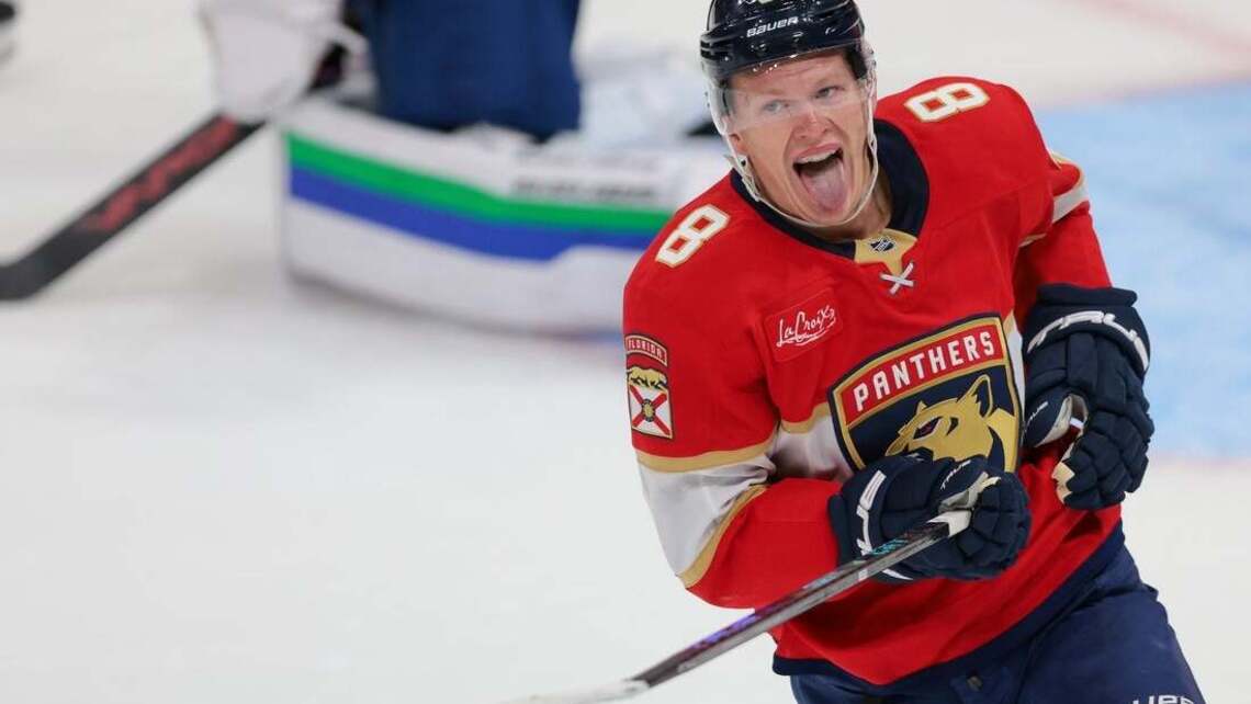 NHL roundup: Panthers' Brady Tkachuk caps 2nd straight hat trick in OT 