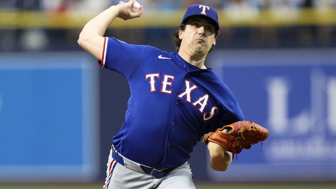 Rangers use strong defense to begin road trip with victory over Rays
