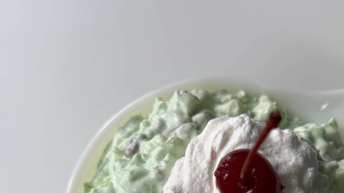 I Made the Retro Pistachio Dessert That Was Everywhere in the '70s-and I Finally Understand the Hype 