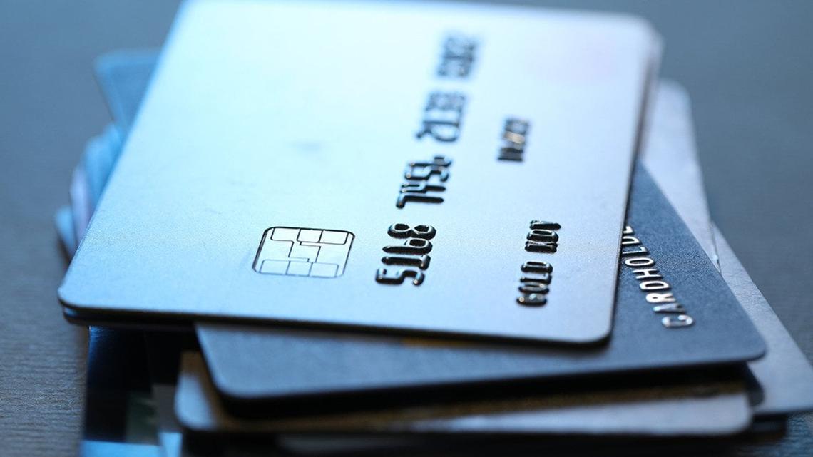 What gets reported to Dun & Bradstreet from business credit cards? 