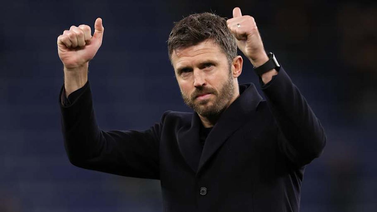 Michael Carrick is playing a significant role in Man Utd's future. | MB Media/Getty Images 