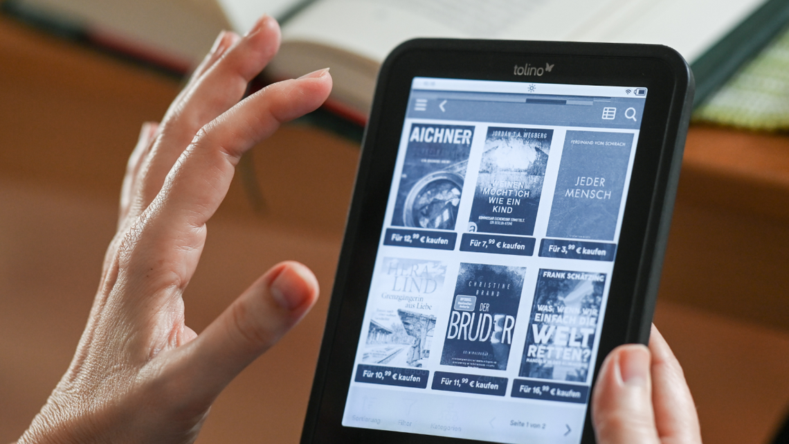 Millions of Kindle Users Hit With Sudden Amazon Change, Sparking Backlash 