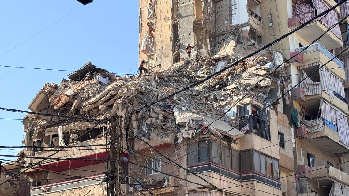 Israel strikes Beirut for the first time since the ceasefire 