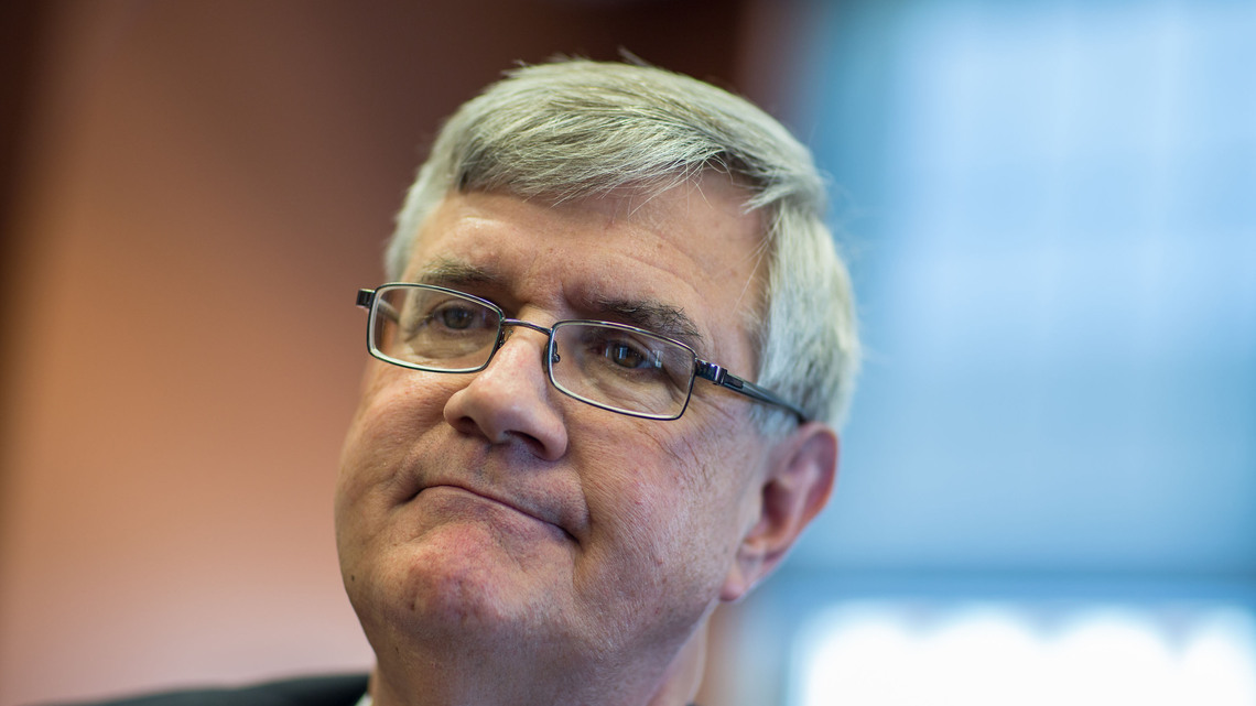 Illinois ethics panel accepts resignation and moves to quickly name acting legislative watchdog 