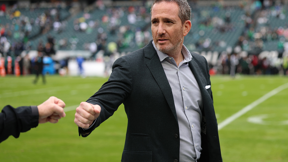 David Murphy: Eagles are doing something scarier than tanking, rebuilding, or going all in. They'll be better for it. 