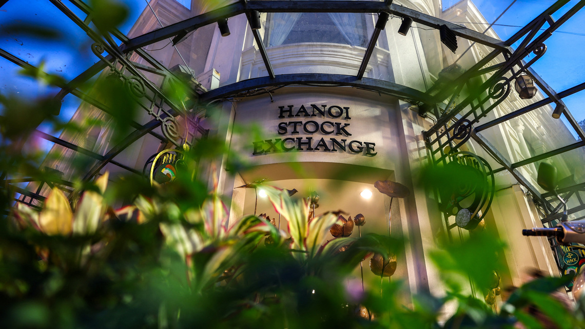 Vietnam joins FTSE Russell emerging market benchmark 
