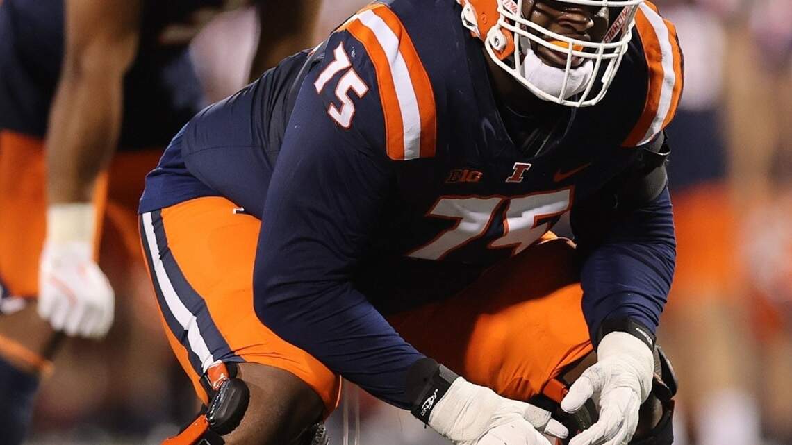 Brandon Henderson fills critical role on Illini line