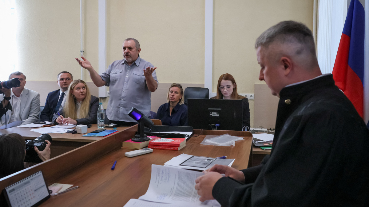 Boris Nadezhdin, an anti-war Russian politician, appears in court in Dolgoprudny, Moscow region, Russia July 17, 2026.  REUTERS/Anastasia Barashkova