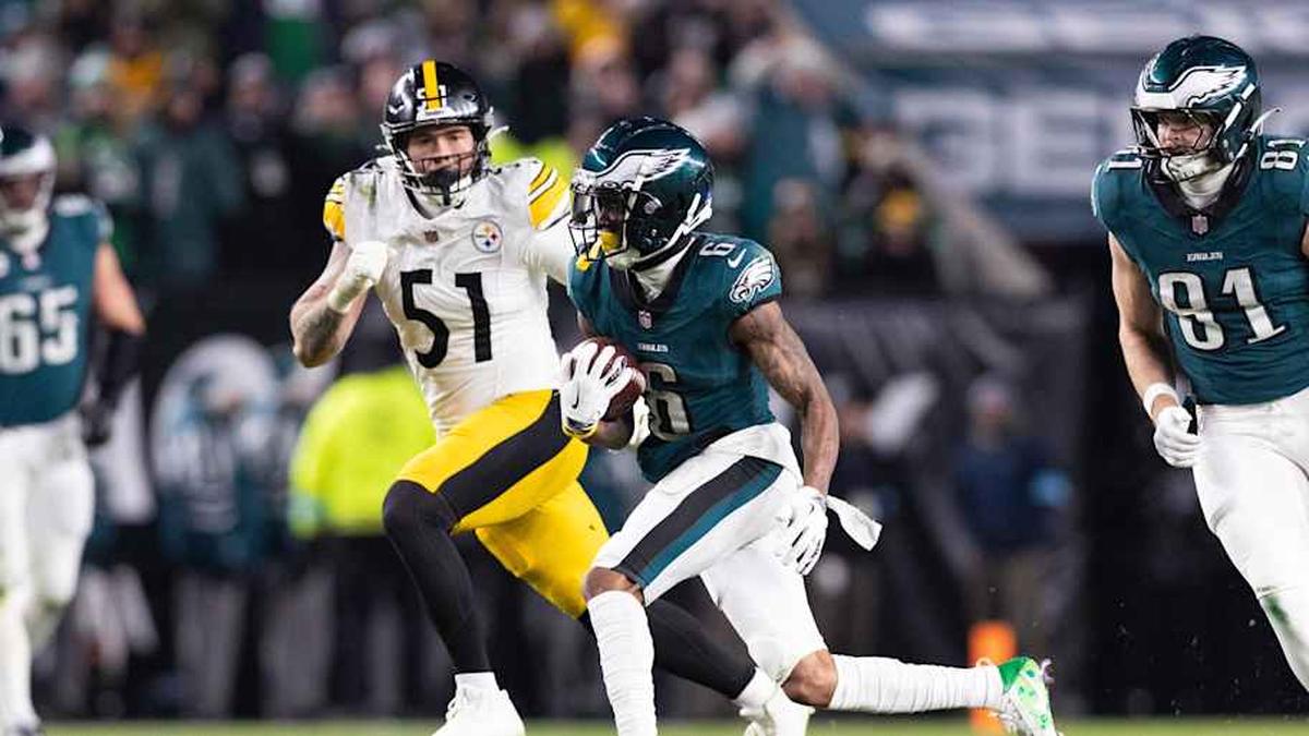  Dec 15, 2024; Philadelphia, Pennsylvania, USA; Philadelphia Eagles wide receiver DeVonta Smith (6) runs with the ball after a catch against the Pittsburgh Steelers during the fourth quarter at Lincoln Financial Field. Mandatory Credit: Bill Streicher-Imagn Images | Bill Streicher-Imagn Images 