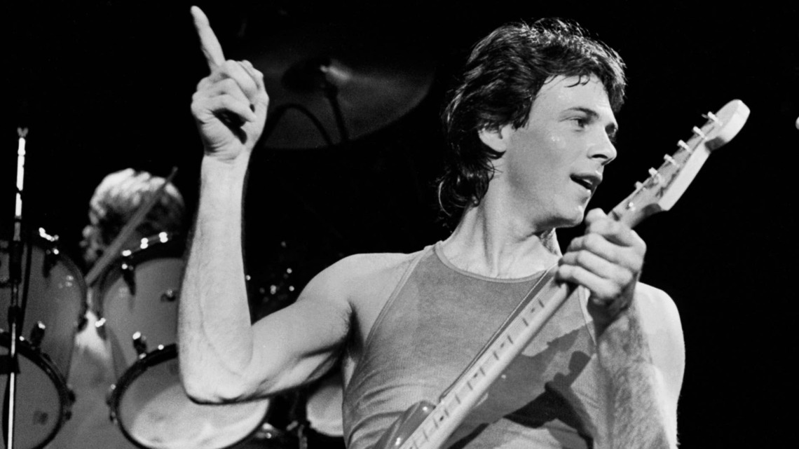 Rick Springfield's Signature Hit Just Proved It's Still One of the Greatest Songs of the 1980s 