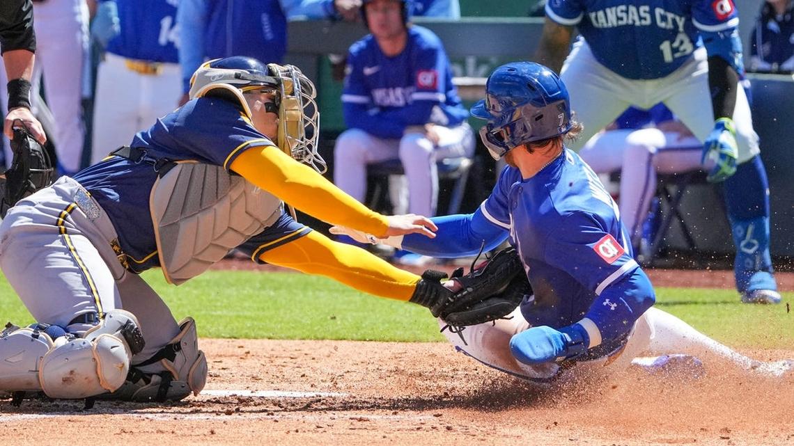 Gary Sanchez HR helps Brewers take series at Royals 