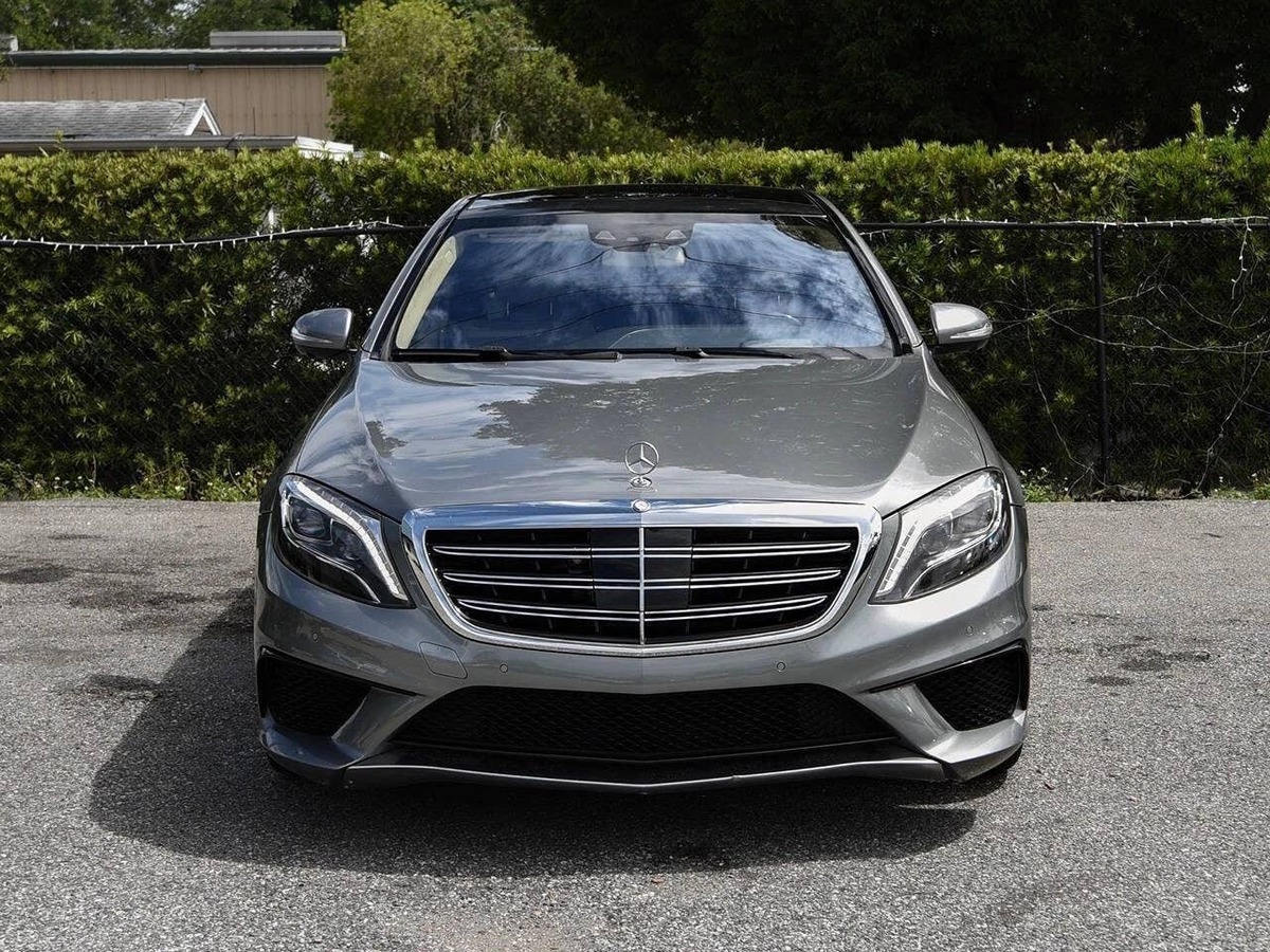  2015 Mercedes-Benz S63 AMG