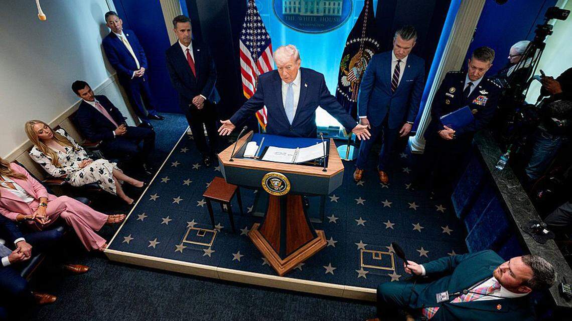 Trump Says Iran Ceasefire Proposal Is 'Not Good Enough' as Deadline Approaches 