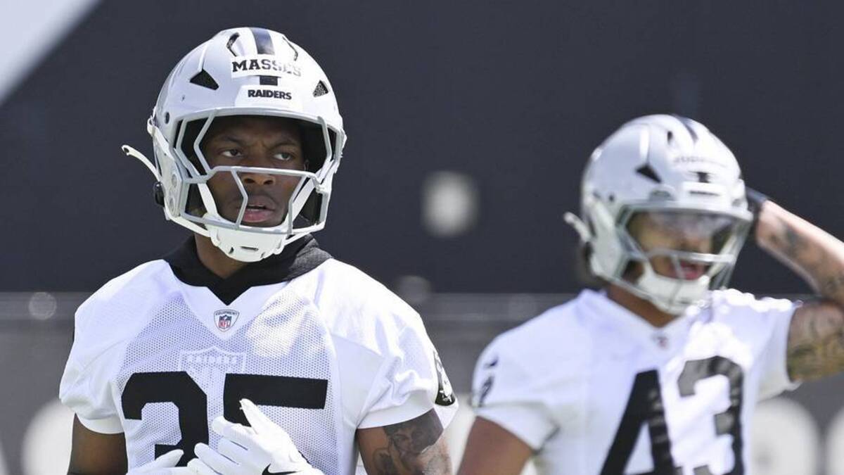  Jun 3, 2026; Henderson, NV, USA; Las Vegas Raiders cornerback Hezekiah Masses (35) runs a drill during organized team activities at Intermountain Health Performance Center. Mandatory Credit: Candice Ward-Imagn Images | Candice Ward-Imagn Images 