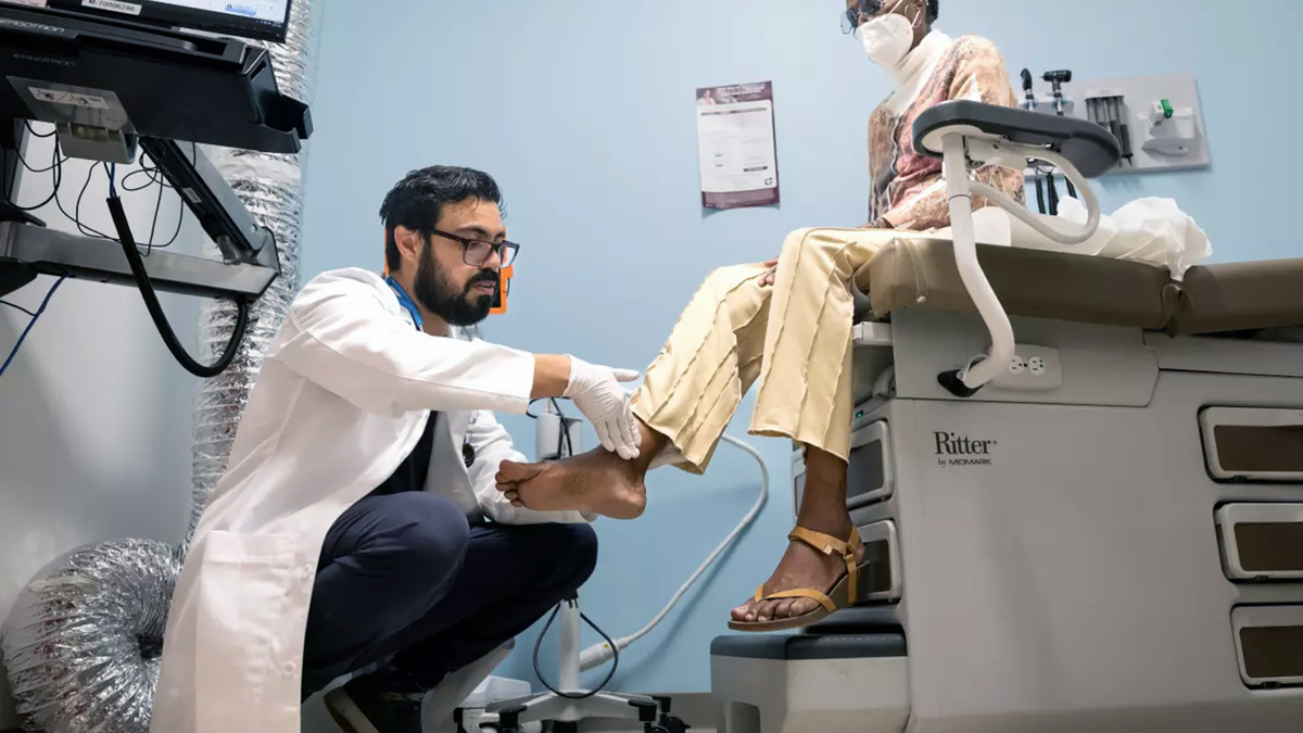 That down-to-the-toes level of care is a feature of a program that has transformed the way MLK Community Healthcare treats diabetes, a chronic condition that affects one in every six South Los Angeles residents and nearly a quarter of MLK’s outpatients.