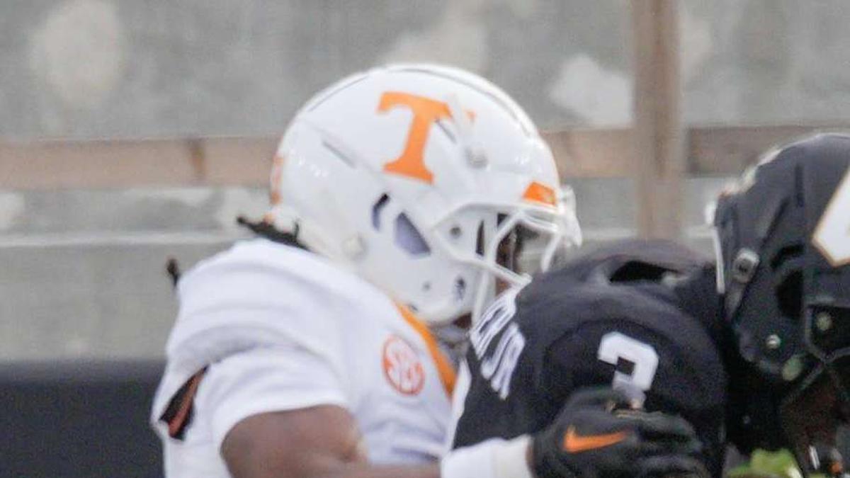  Tennessee defensive back Jermod McCoy (3) takes down Vanderbilt wide receiver Quincy Skinner Jr. (3) during the third quarter at FirstBank Stadium in Nashville, Tenn., Saturday, Nov. 30, 2024. | Stephanie Amador / The Tennessean / USA TODAY NETWORK via Imagn Images 