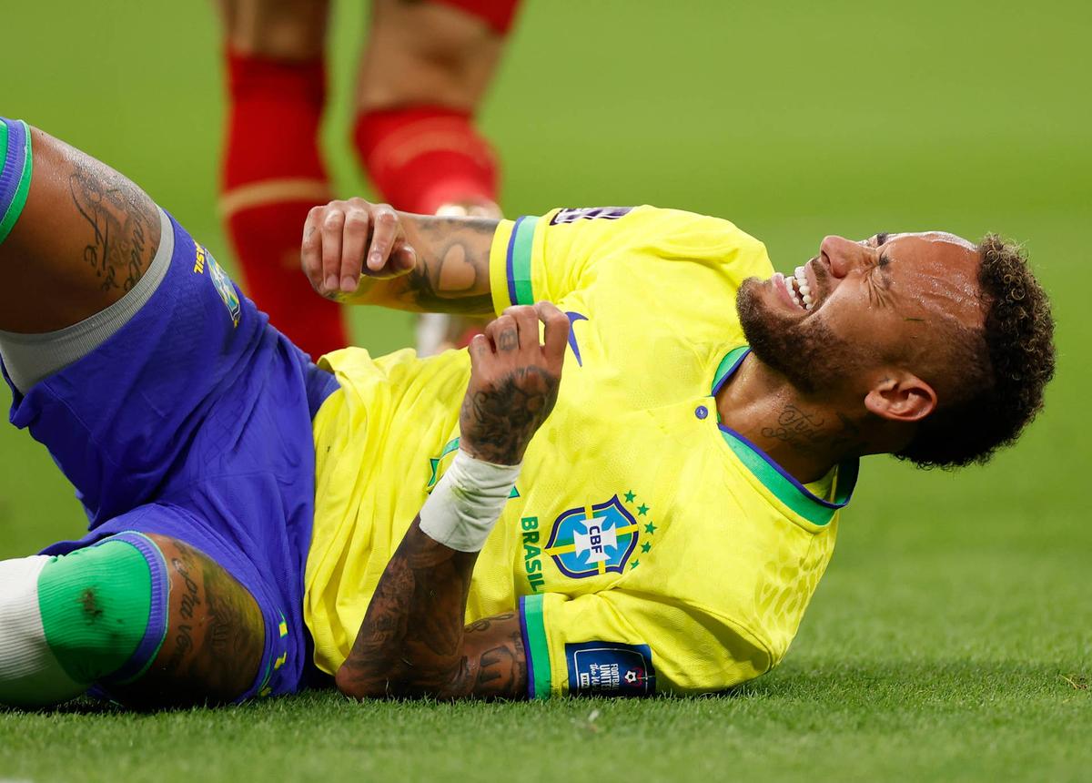  Brazil forward Neymar (10). Yukihito Taguchi-USA TODAY Sports