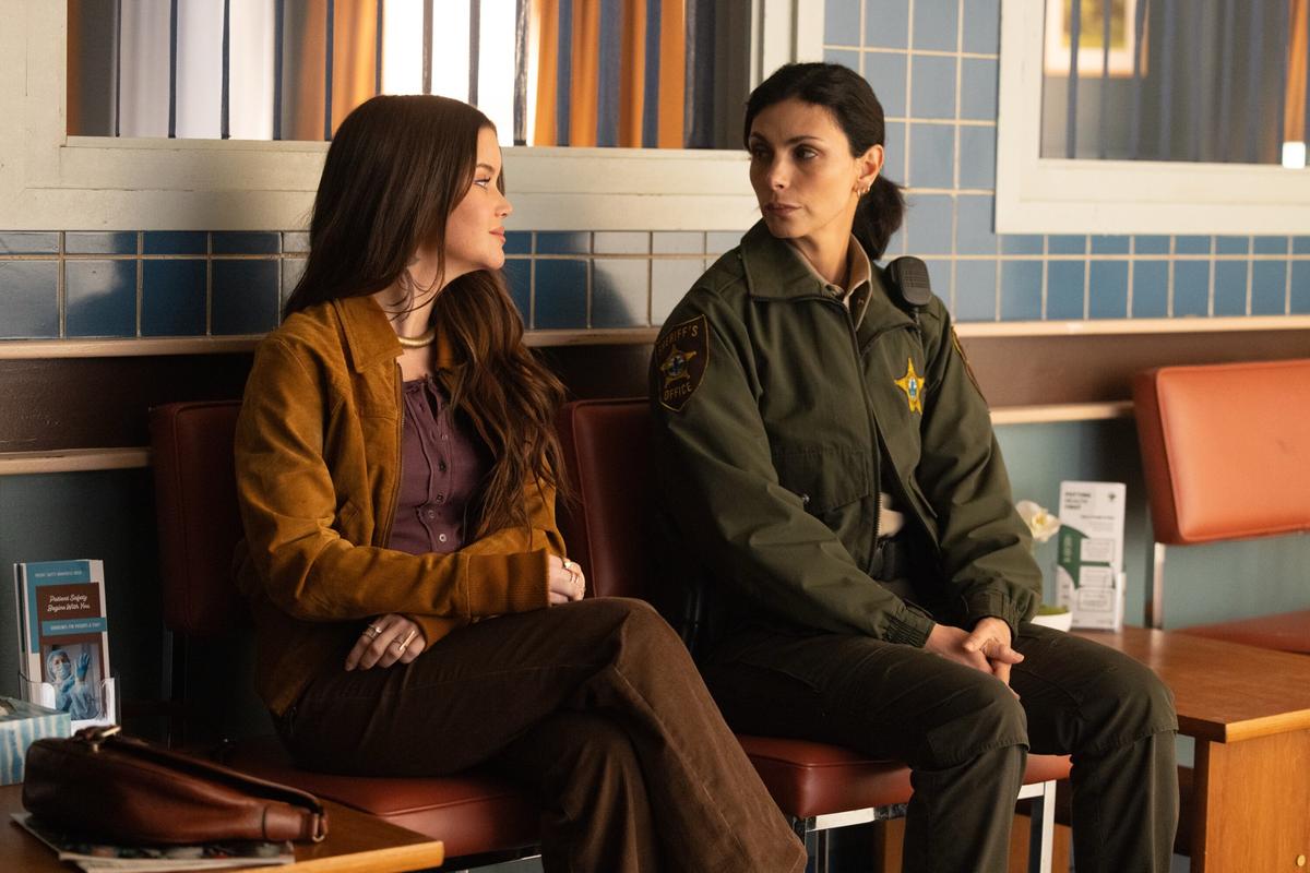  Maren Morris as Hazel and Morena Baccarin as Sheriff Mickey Fox.Darren Goldstein/CBS 