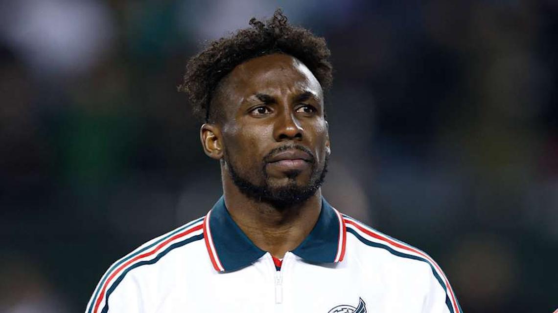  Julián Quiñones is one of the world's leading goalscorers in 2026. | Kamil Krzaczynski/AFP/Getty Images 