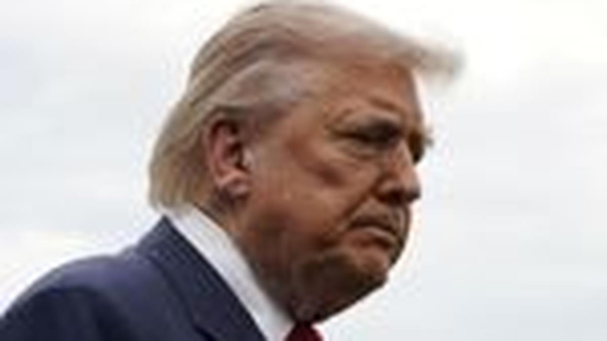 U.S. President Donald Trump looks on at the White House in Washington, D.C., U.S., May 8, 2026. REUTERS/Elizabeth Frantz/File Photo