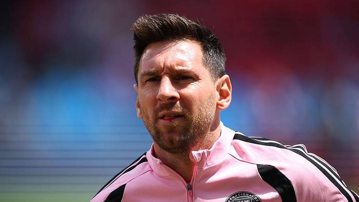  Lionel Messi earns a pretty penny. | Vaughn Ridley/Getty Images 
