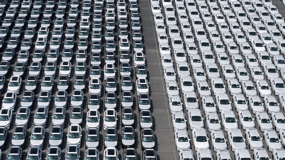 US Senate panel approves bill to crack down on Chinese vehicles 