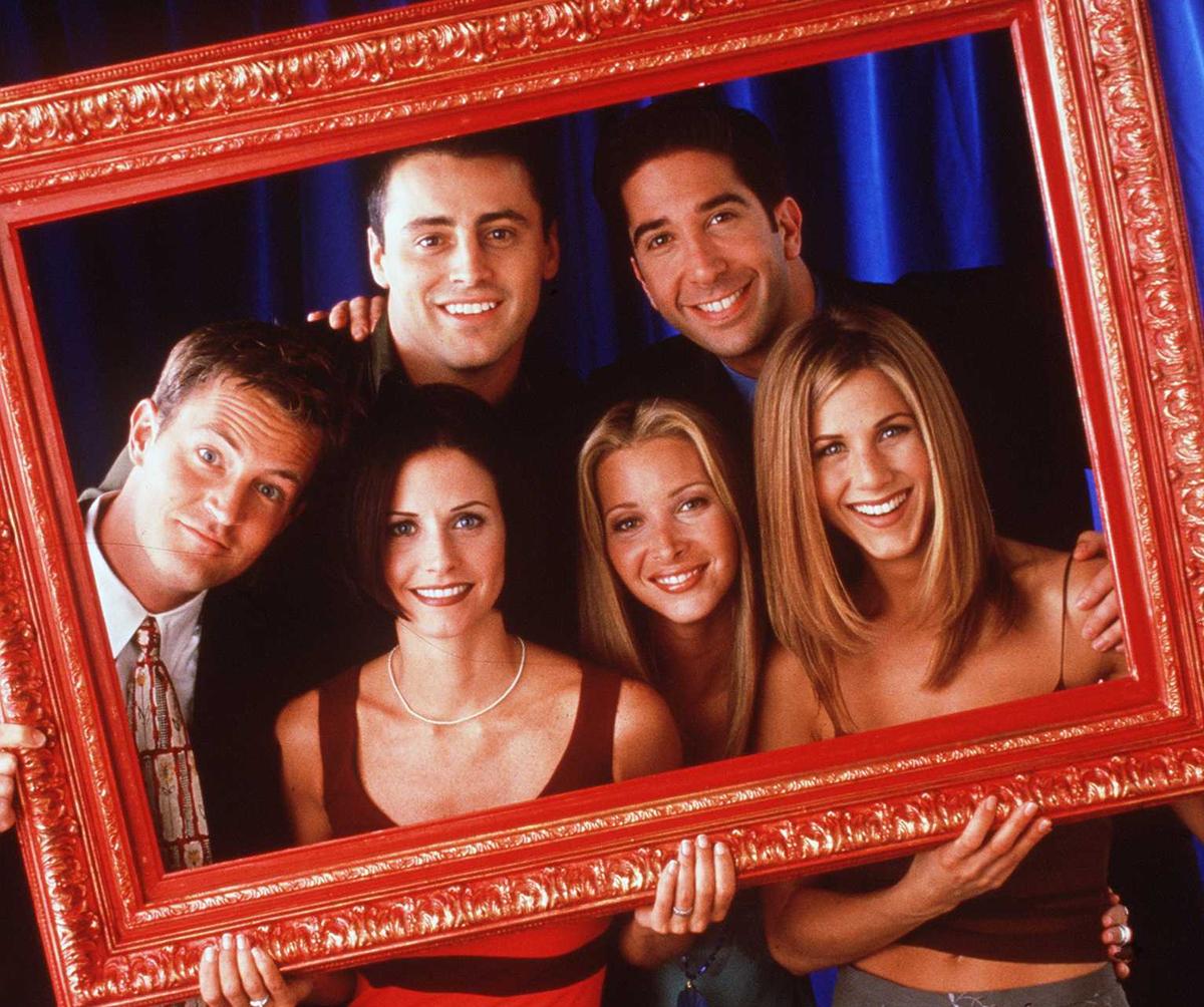  The cast of “Friends.” Clockwise from top left: Matt LeBlanc, David Schwimmer, Matthew Perry, Courteney Cox, Lisa Kudrow & Jennifer Aniston. 