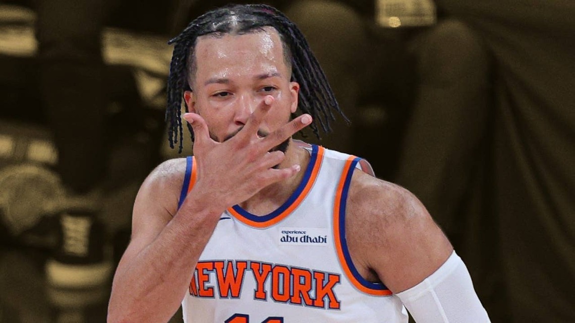 "I just knew that the opportunity rarely presents itself" - Jalen Brunson wasn't going to let a painful wrist injury sideline him in the NBA Finals 
