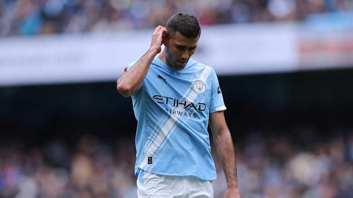  Rodri is wanted by Real Madrid. | James Gill/Danehouse/Getty Images 