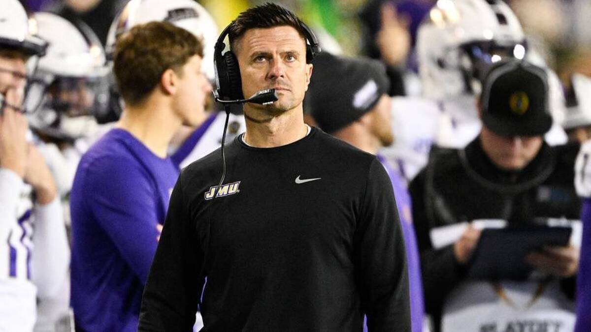  Dec 20, 2025; Eugene, OR, USA; James Madison Dukes head coach Bob Chesney looks on during the second quarter against the Oregon Ducks at Autzen Stadium. Mandatory Credit: Troy Wayrynen-Imagn Images | Troy Wayrynen-Imagn Images 