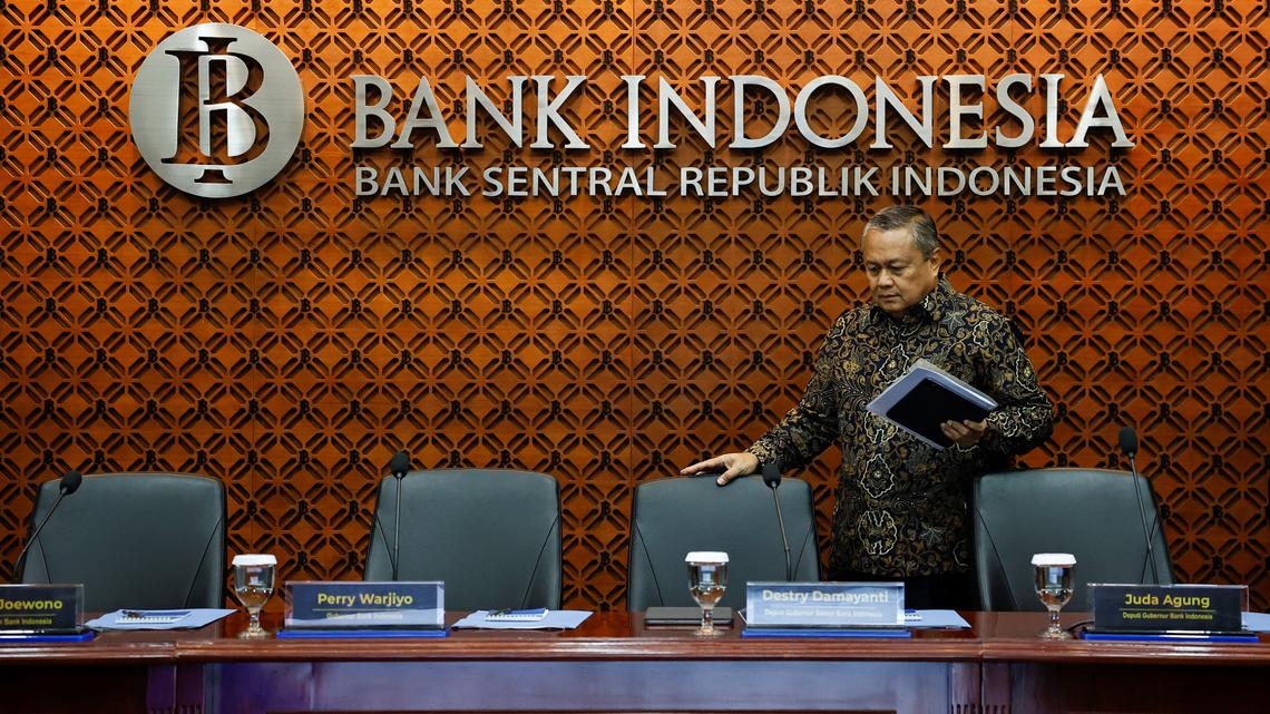 Indonesia central bank delivers hefty interest rate rise as it looks to stem battered rupiah's fall 