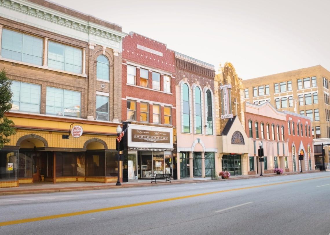  Sabrina Janelle Gordon // Shutterstock 