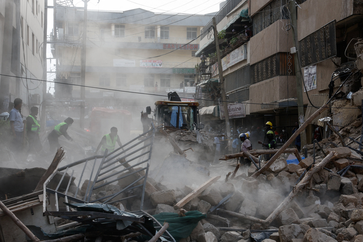 Building collapses in Kenyan capital, rescuers on the scene ...