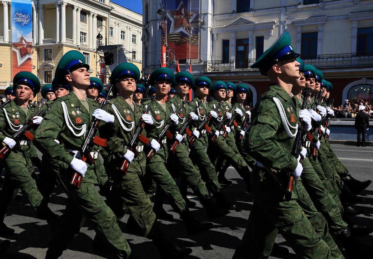 Russian service members take part in a military parade on Victory Day, marking the 81st anniversary of the victory over Nazi Germany in World War Two, in Vladivostok, Russia, May 9, 2026. REUTERS/Tatiana Meel