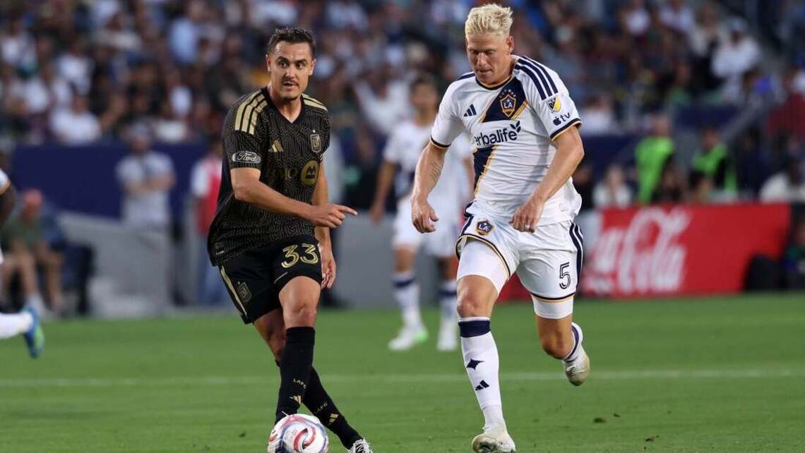 LAFC handily beat Galaxy in El Trafico matchup