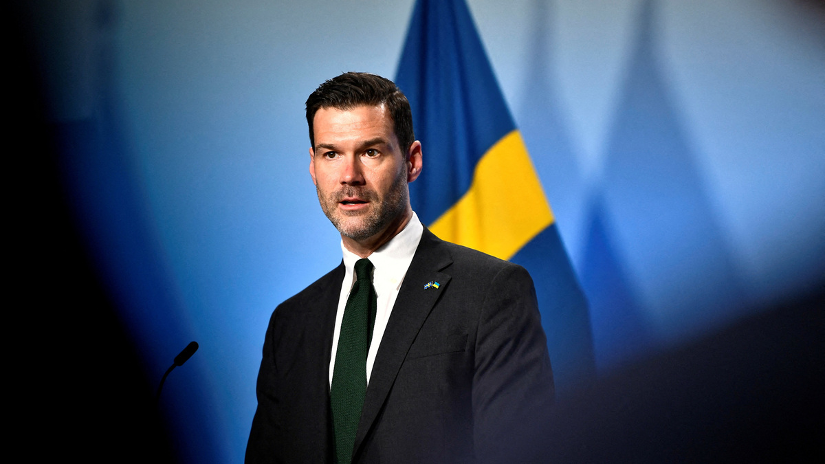 FILE PHOTO: Sweden's Minister of Foreign Trade Johan Forssell attends a news conference on the day of a meeting of EU trade ministers in Stockholm March 10, 2023. Caisa Rasmussen/TT News Agency/via REUTERS