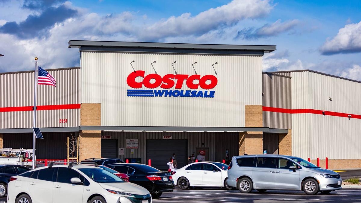 Costco storefront.