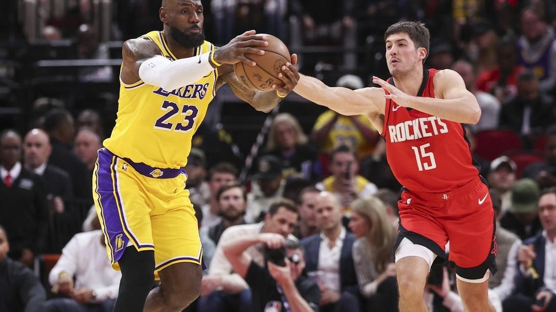 Luka Doncic puts up 36 as Lakers power past Rockets