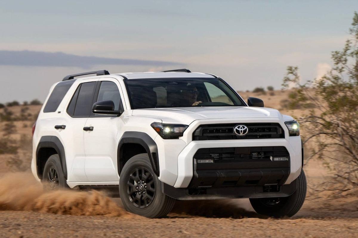  2026 Toyota 4Runner SR5 Toyota